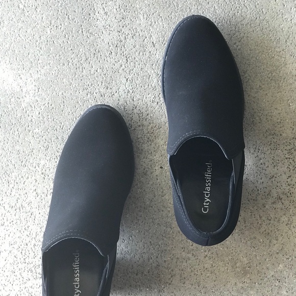 1 Left Black Deluxe Chelsea Heel Booties Size 6.5 - Picture 7 of 8